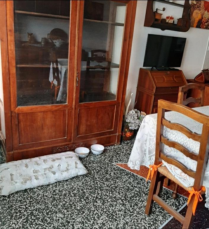 شقة La Tana Dei Conigli Serra Rocco المظهر الخارجي الصورة